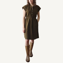 Load image into Gallery viewer, CA Everyday Dress - Linen Olive