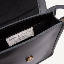 Load image into Gallery viewer, The Crossbody Bag Black
