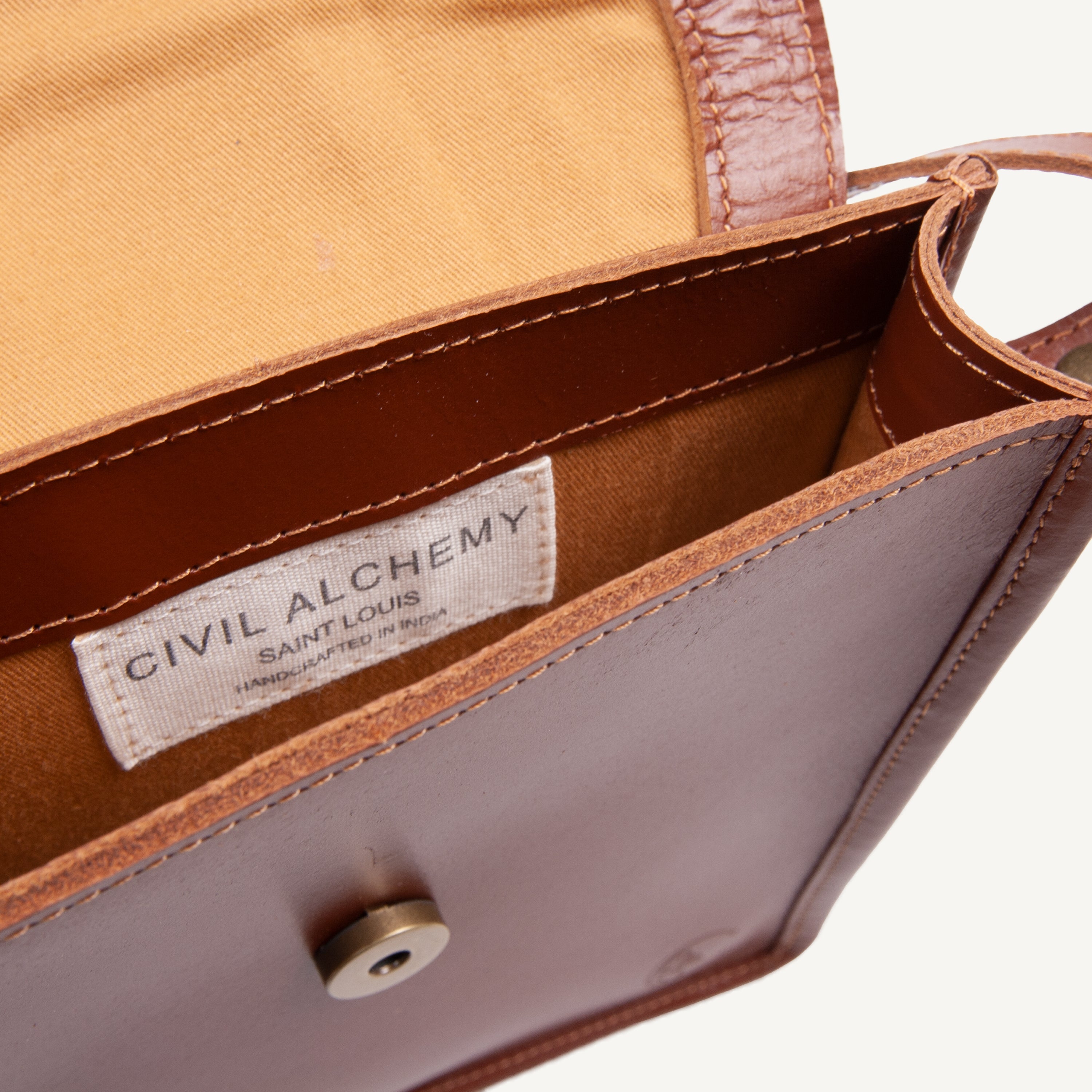 The Crossbody Bag Tan
