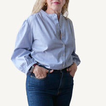 Load image into Gallery viewer, CA Everyday Blouse - Navy Weave
