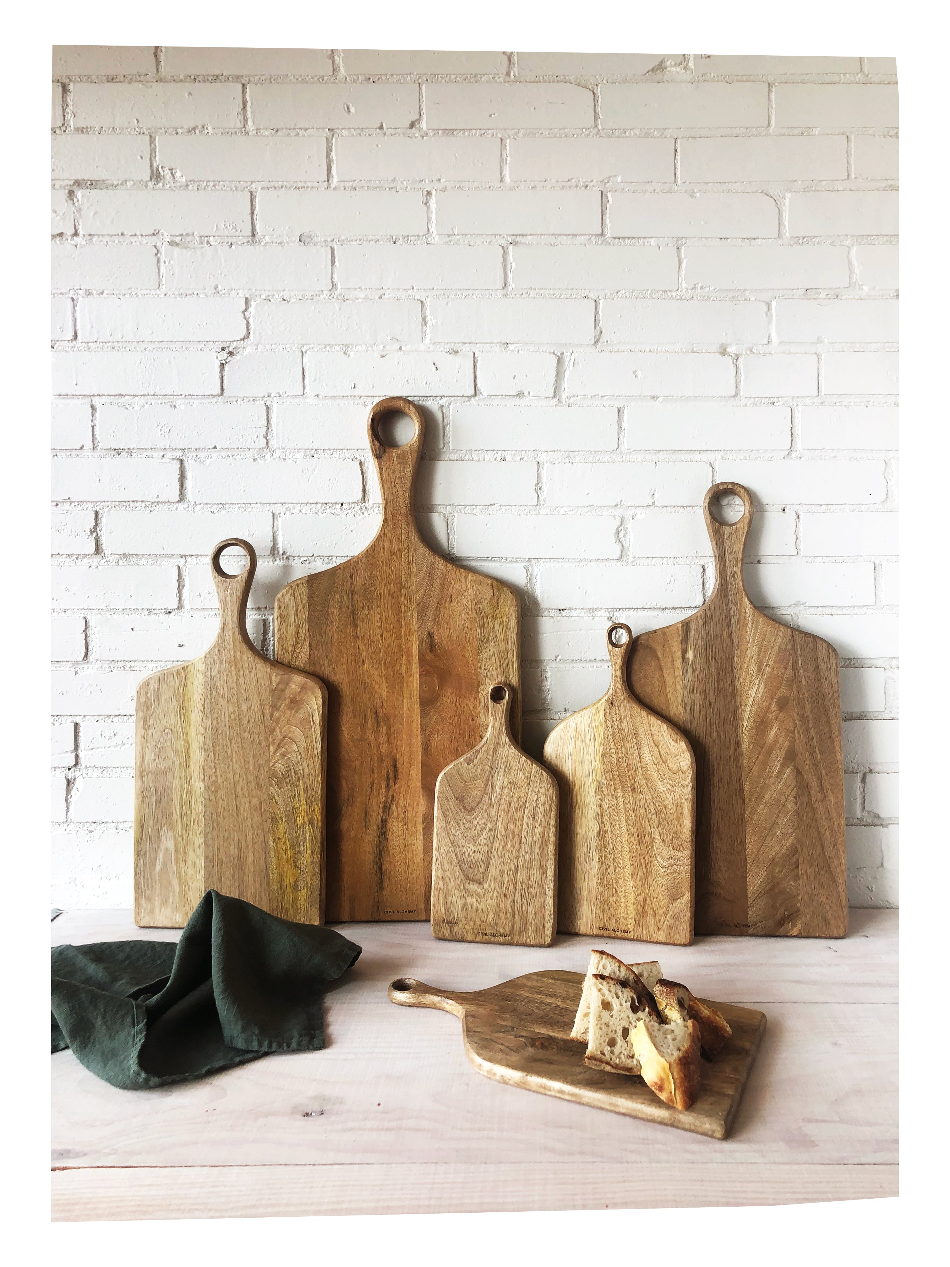 7.5" Mango Wood Cutting Board