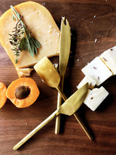 Load image into Gallery viewer, Brass Cheese Set
