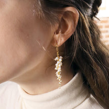 Load image into Gallery viewer, Anastasia Earring
