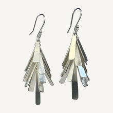 Load image into Gallery viewer, Balsam Earring
