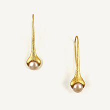 Load image into Gallery viewer, Bekka Earrings
